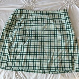 Plaid Mini Pencil Skirt with Slit